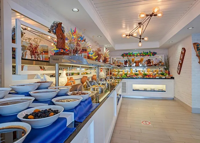 ميس إكسكلوسيف 3* كاس