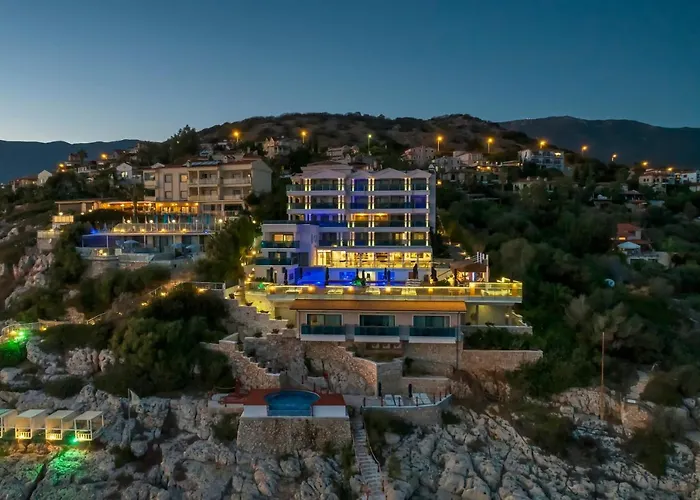 Meis Exclusive Hotel 3*